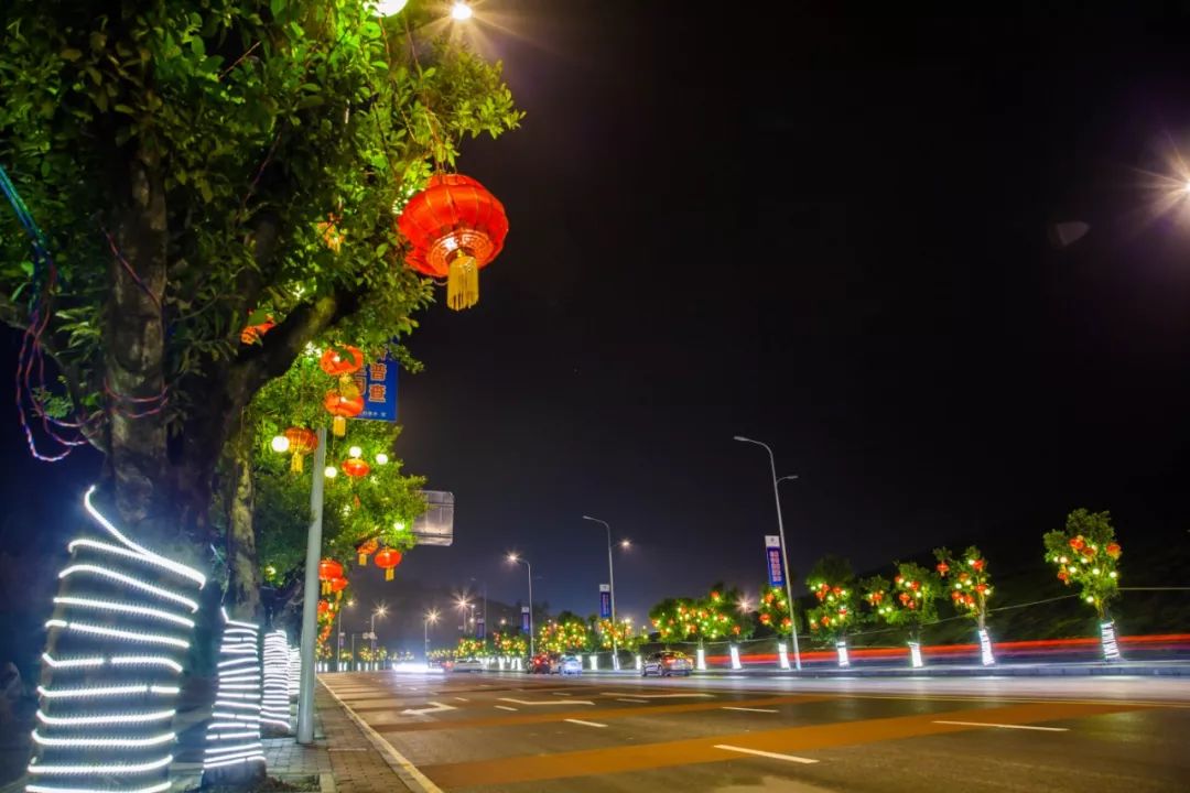 用Golang写了个肥东vs长丰夜景视频直播对比工具,结果我半夜看饿了 用Golang写了个肥东vs长丰夜景视频直播对比工具,结果我半夜看饿了